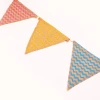 Factory direct supply of linen flags, colorful flags, European and American Christmas and wedding party banners, wavy linen triangular flags details Picture